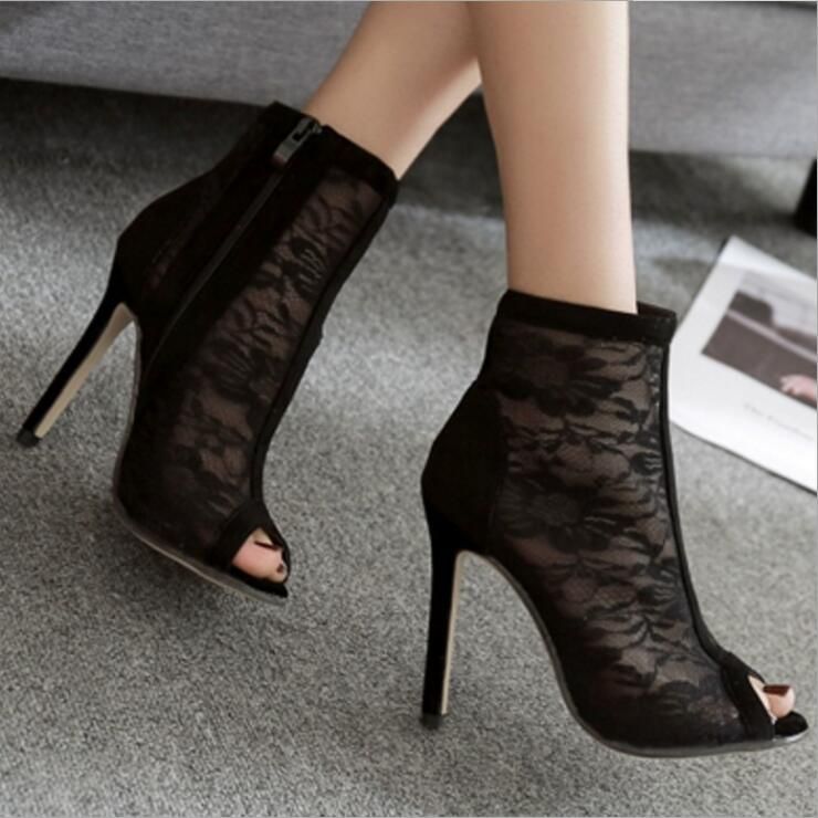 black net heels