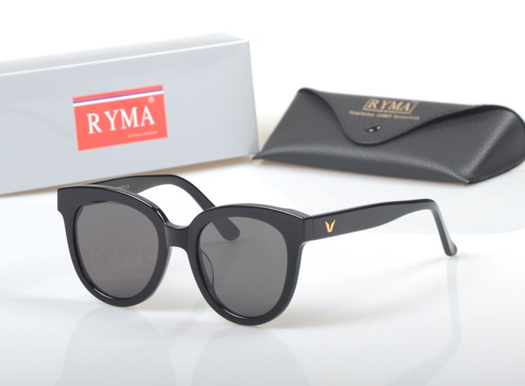 shield type sunglasses