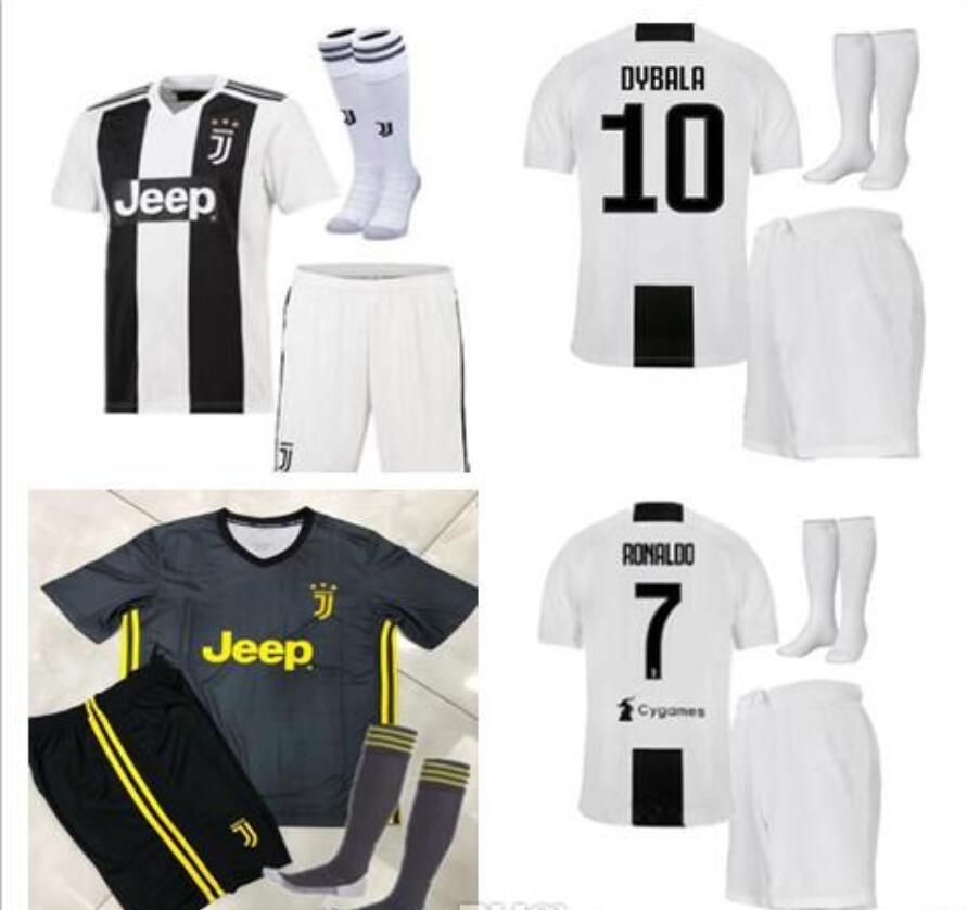 juventus ronaldo home kit