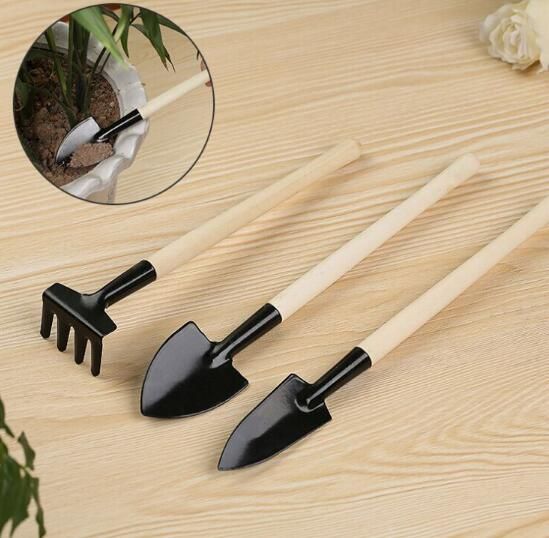 pocket shovel