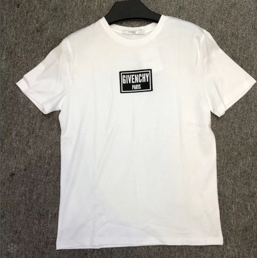 t shirt box logo