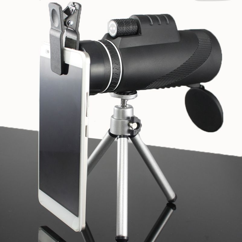 handheld telescope for stargazing