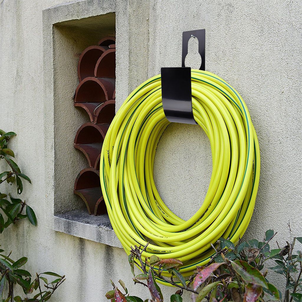 Для хранения шланга своими руками