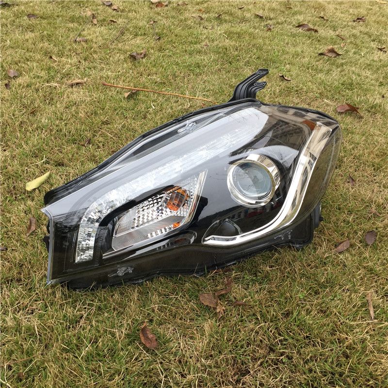 MaXtron Set Luci LED Interne Per Suzuki SX4 S-Cross - 6 Pezzi, 6000K Bianco Freddo, Plug & Play, Premium