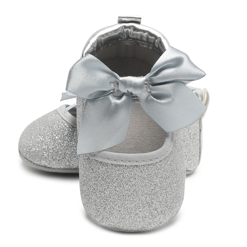 newborn baby girl sneakers