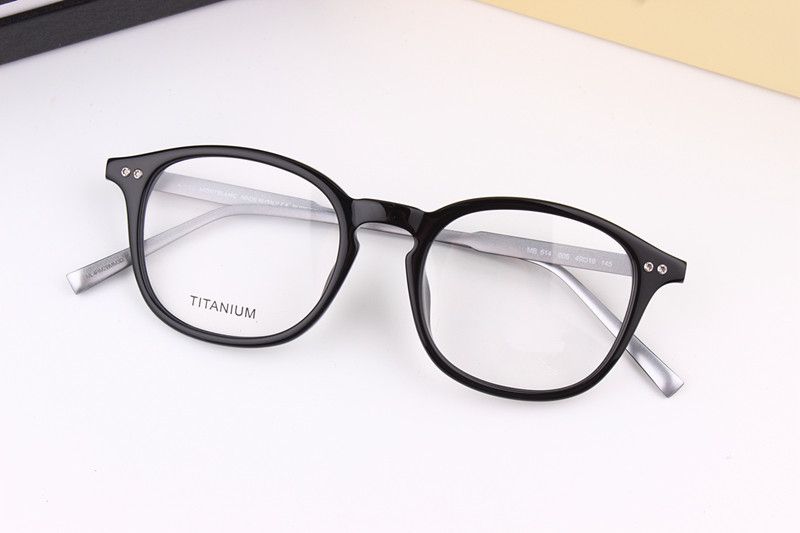 horn eyeglasses