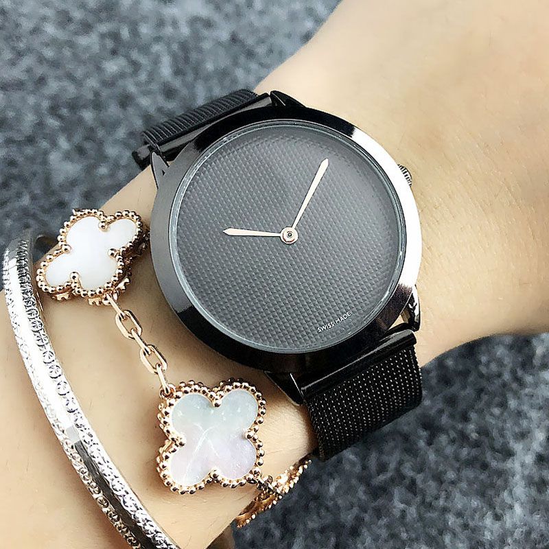 Vrouw All Black Rose Gold