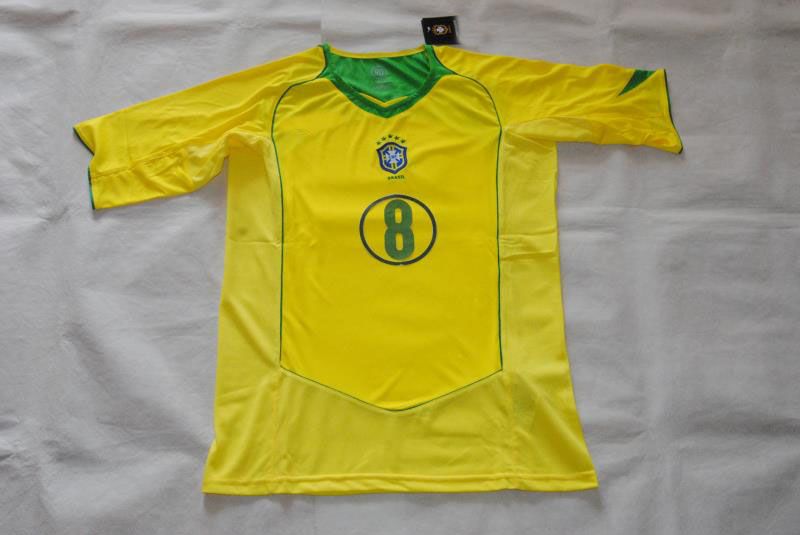 Grosshandel 2004 Weltmeisterschaft Brasilien 8 Kaka Home Retro Trikot Classic Trikot Von Samlueng 20 52 Auf De Dhgate Com Dhgate