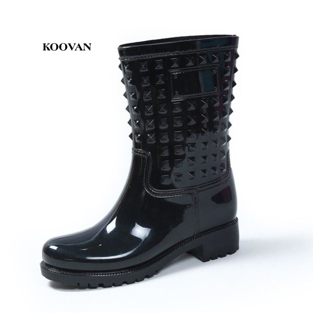 trendy rain boots 2017