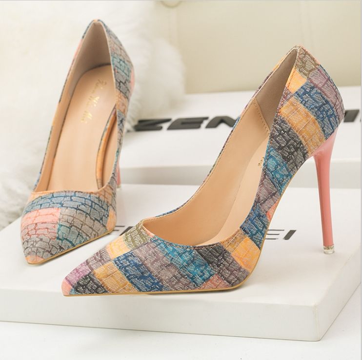 latest heels for ladies