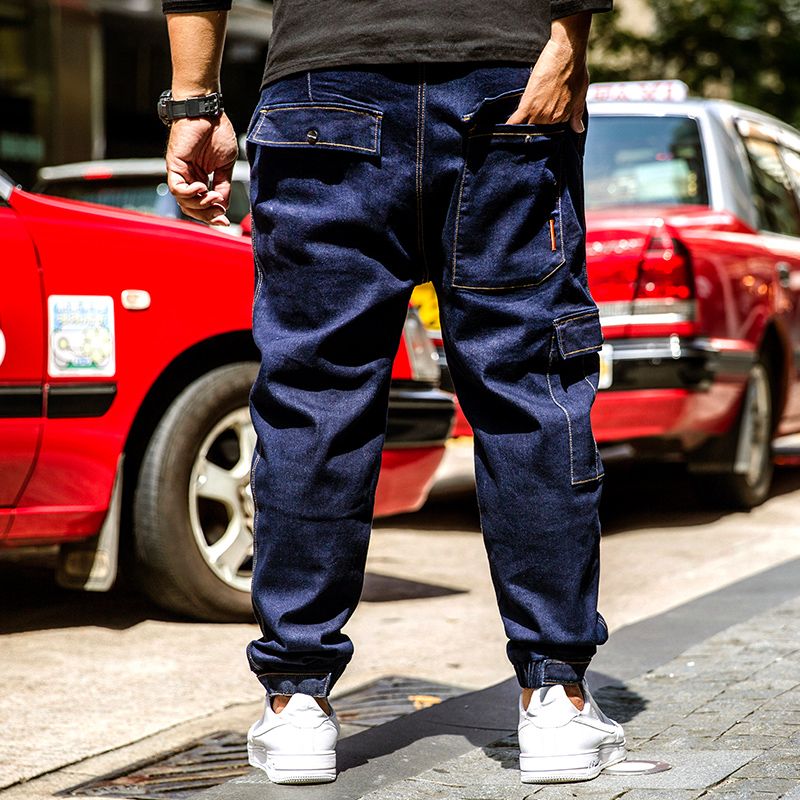 jeans with large pockets