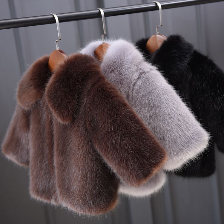 Compre Caliente Muchachas De Los Bebes De La Chaqueta 18 De La Capa Del Bebe Del Invierno Con Capucha De Los Ninos Ropa De Invierno Gruesa De Pelo De Vison Abrigos Ninos