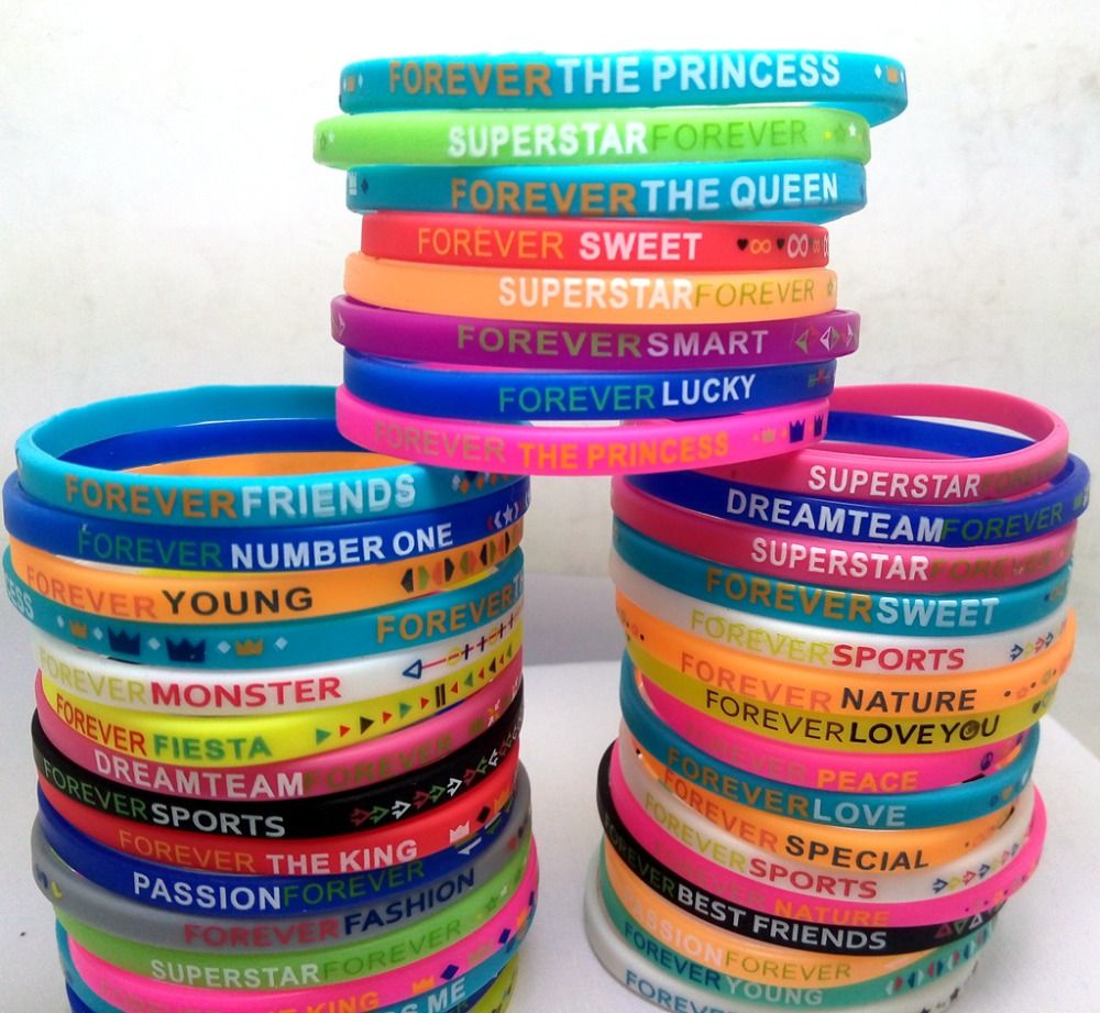 50 unids Colorful Girls Boys Charm Brazaletes silicona Forever Pulseras al por mayor Niños Cumpleaños niños Regalo de la fiesta de