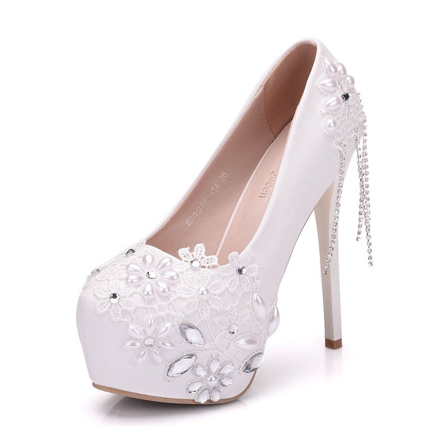 Acquistare Scarpe Con Tacco Alto Da Donna Décolleté Con Tacco E Pizzo In Pizzo  Scarpe Da Sposa Con Infradito E Nappine Tassel Bianco Rosso Scarpe Da Donna  Sexy Rosse Economico | Consegna