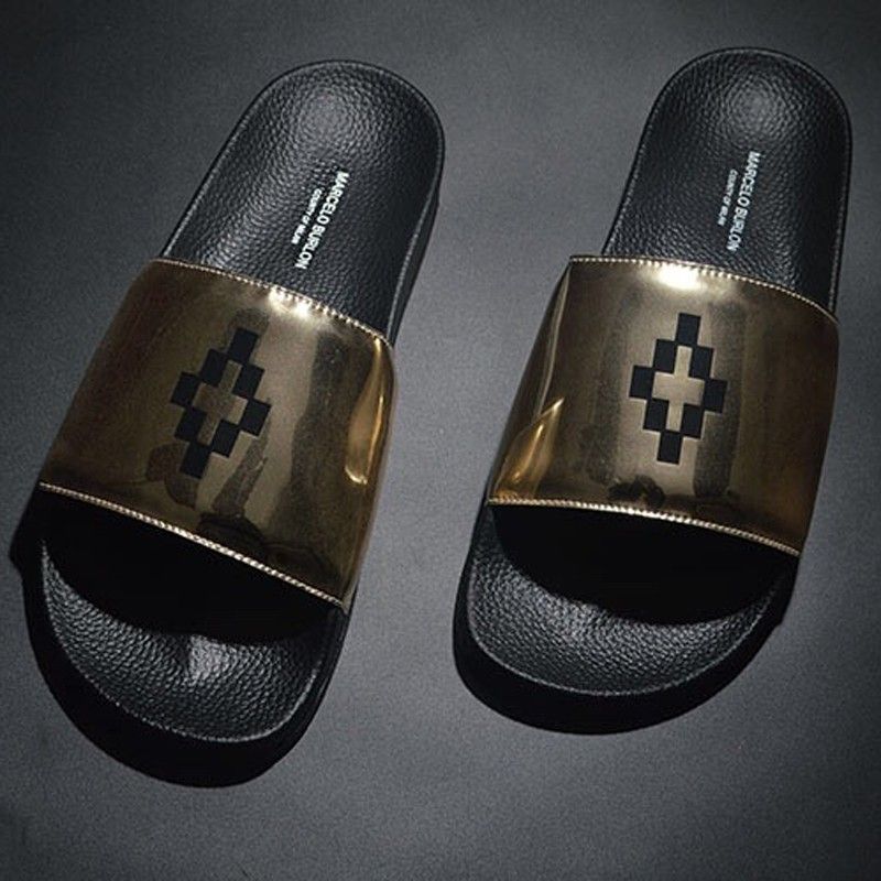 marcelo burlon flip flop