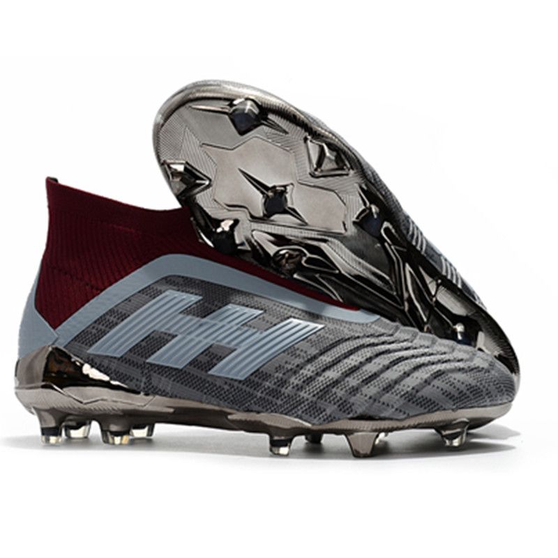 chaussure de foot predator sans lacet