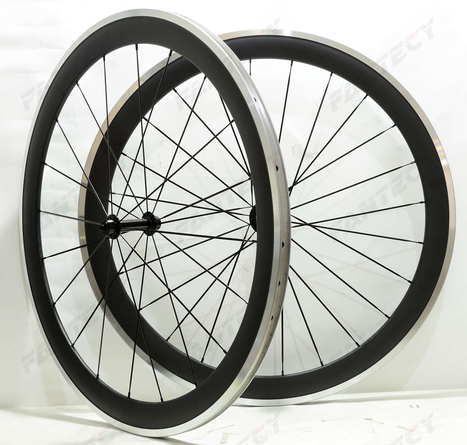 700c alloy rims