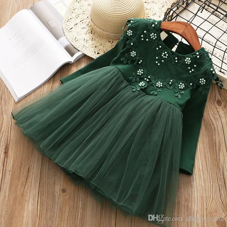 vestido de croche com tule