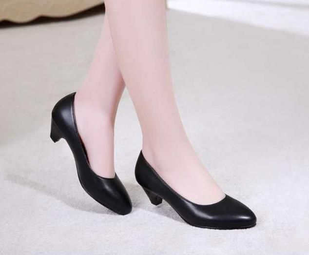 scarpe con tacco 3 cm