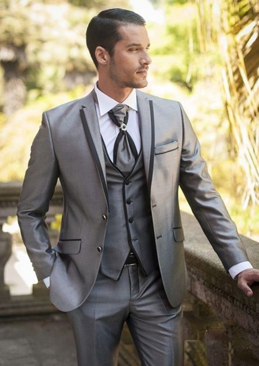 Tuxedos Slim Fit gris argenté Groom Not Suit Revers Two Button Groomsmen Mens smokings de mariage Excellent Man 3 Piece Suit (veste + pantalon + gilet + cravate) 17