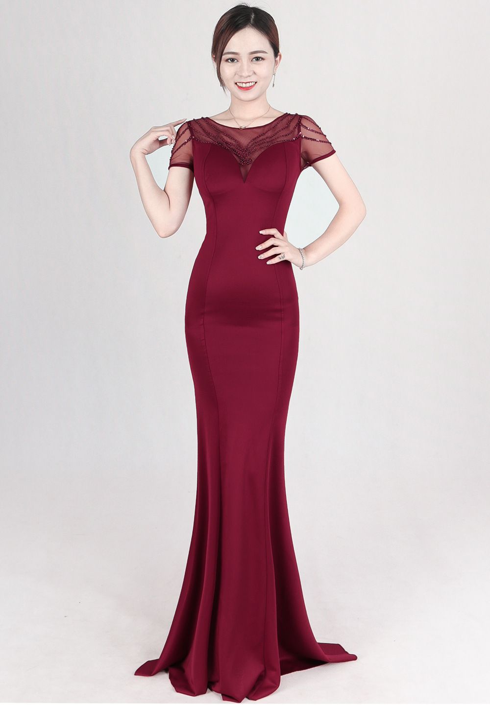 Großhandel Neue Burgund Perlen Lange Abendkleider 11 Durchsichtig Oansatz Abschlussball Formelle Kleider Celebrity Party Kleider Club Maxi Kleid Großhandel Neue Burgund Perlen Lange Abendkleider 11 Durchsichtig Oansatz Abschlussball Formelle Kleider Celebrity Party Kleider Club Maxi Kleid