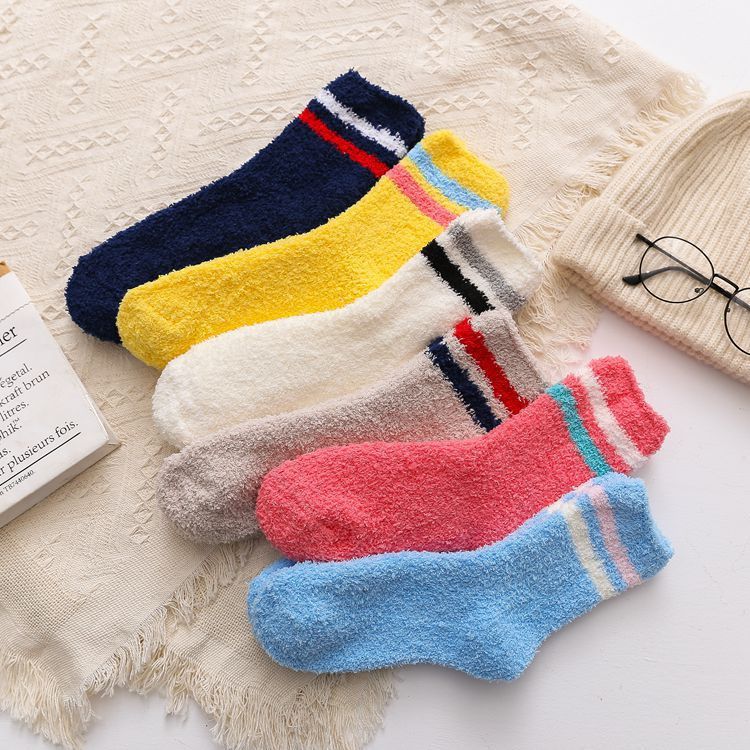 2021 Cheap Price Colorful Stripe Fuzzy Socks Women Girls Casual Socks