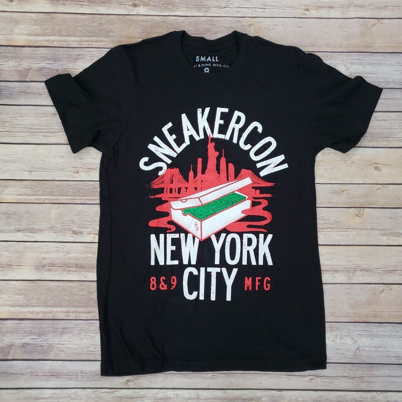 sneaker con t shirt