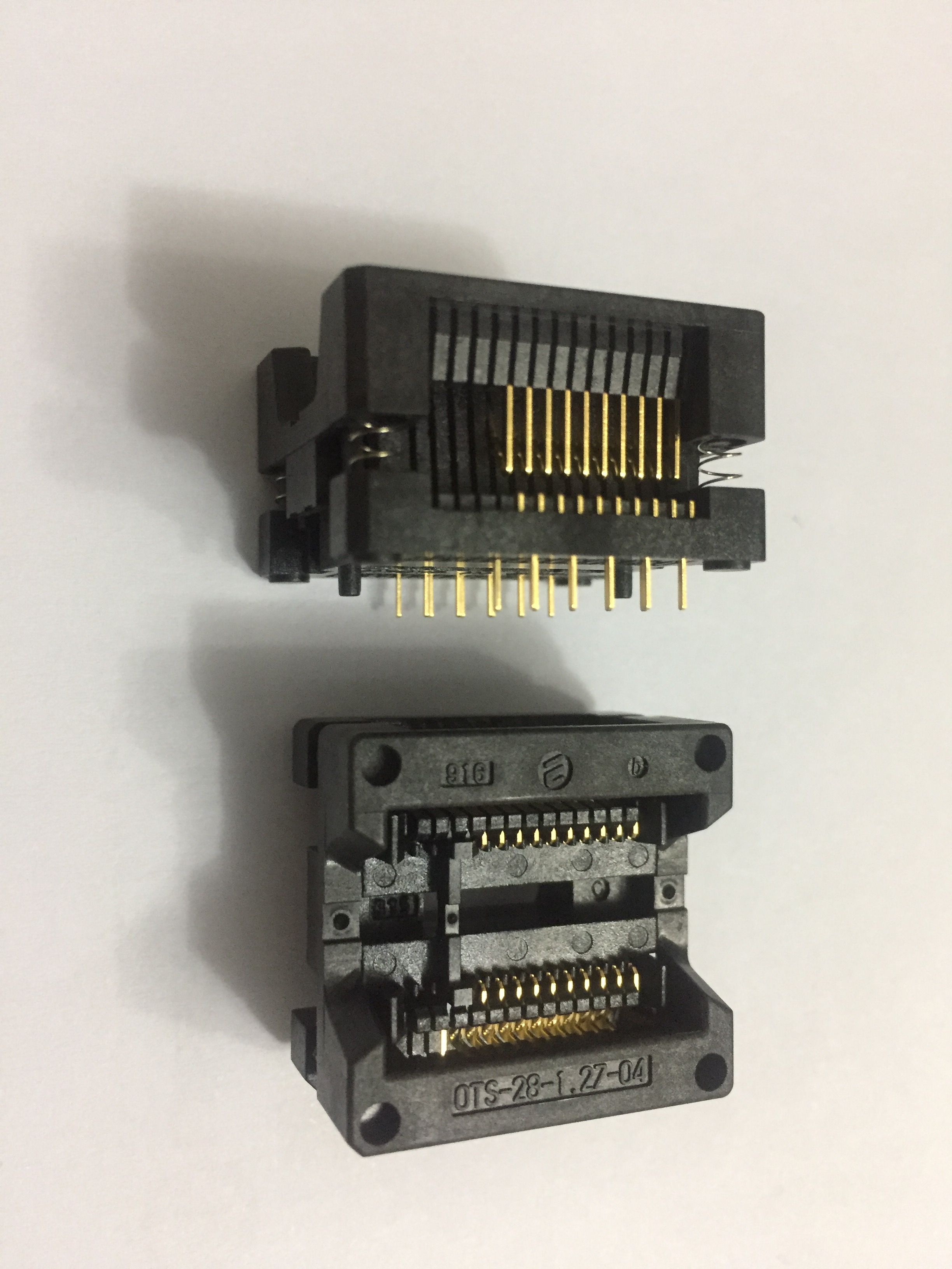 Autres OTS441.2703 SOP44 SO44 petite esquisse circuit intégré 44
