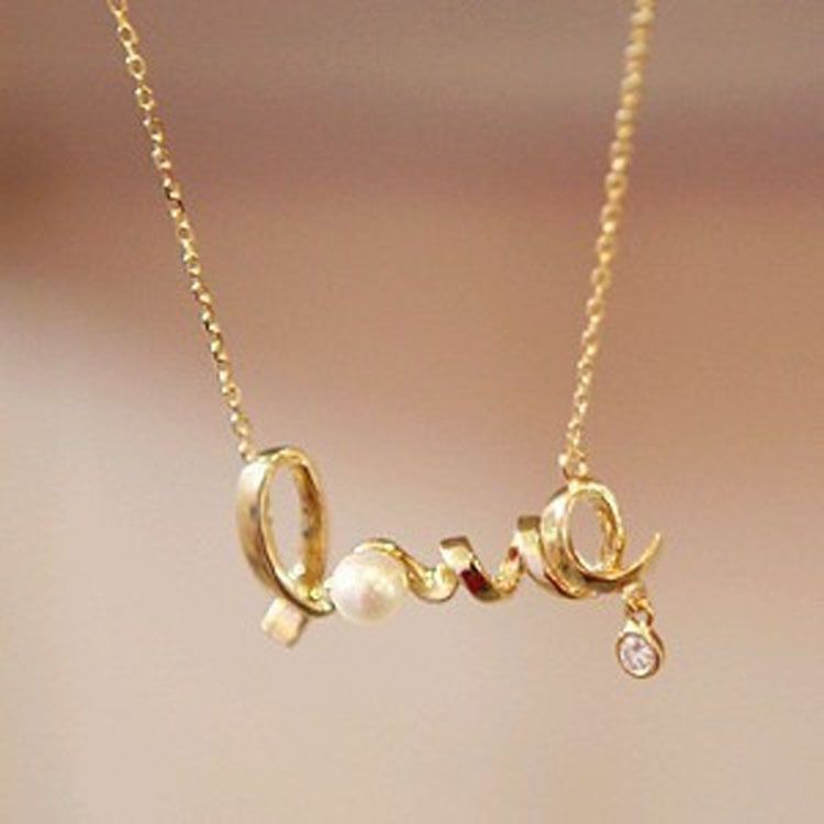 Women Fashion Personality Letter Pattern Pendant Necklace Clavicle Chain
