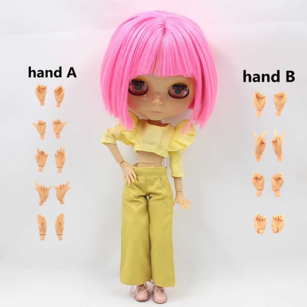 blythe doll pink hair