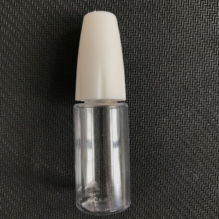 白い帽子を持つ10ml