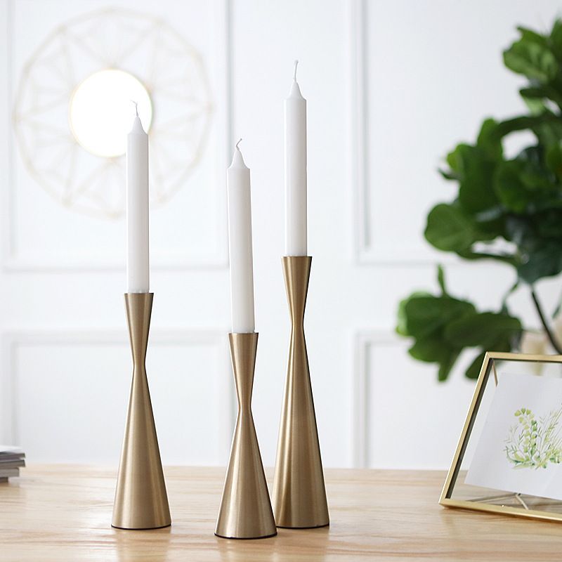 gold candle pillars
