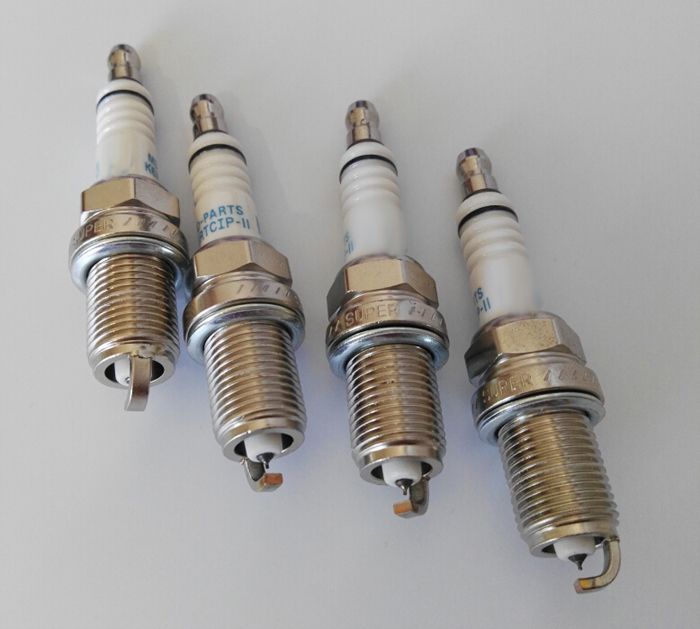 2021 Iridium Platinum Spark Plugs Car Candles For Mercedes Benz ML350