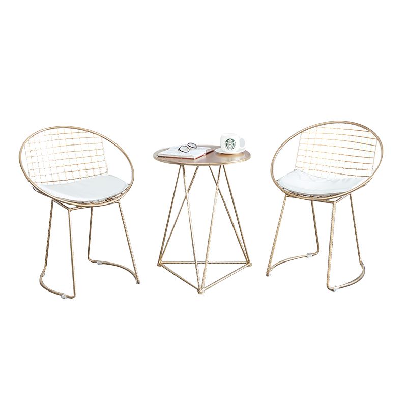 Grosshandel Mode Metall Stahl Freizeit Bar Stuhl Eisendraht Stuhl Hohlen Rucken Gold Esszimmer Kaffee Metall Bar Stuhle Set Teetisch Wohnzimmer Mobel Von Imetyou 93 39 Auf De Dhgate Com Dhgate