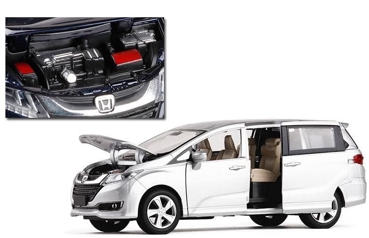 toyota sienna diecast