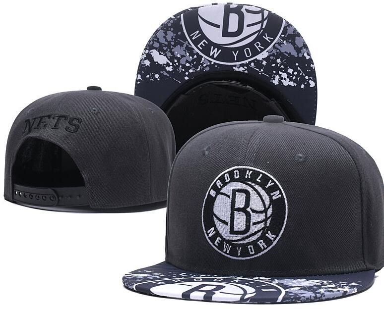 snapback team hats