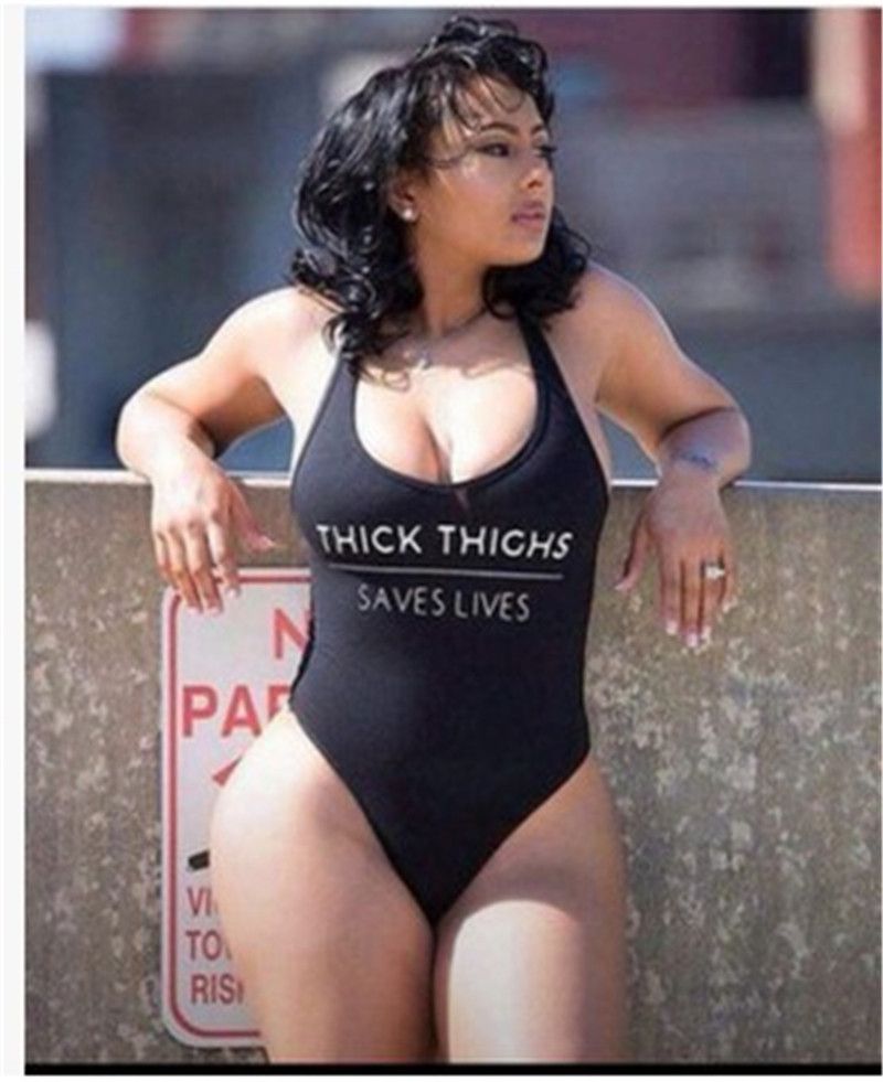 thick ladies in bikinis