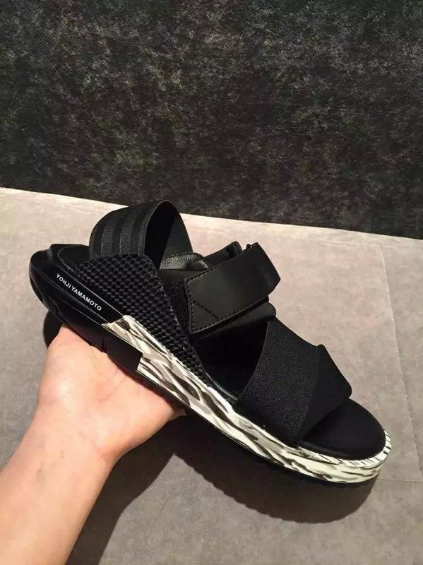 y3 slippers