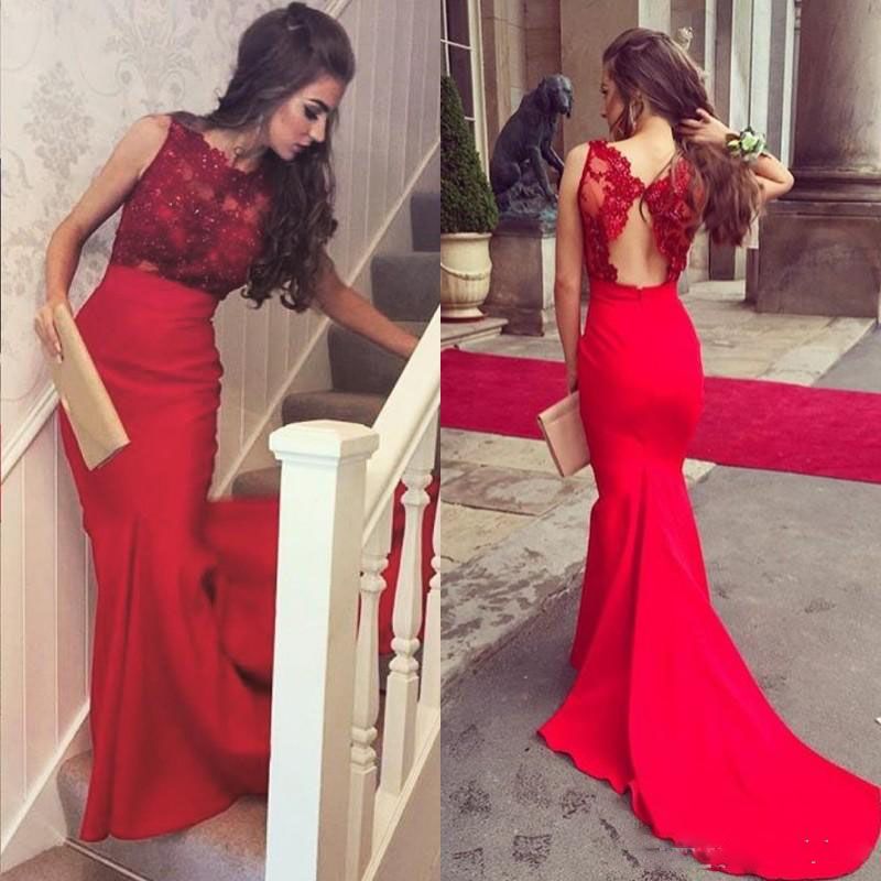Vestidos de fiesta de sirena de encaje rojo largos de cuello de joya 2018 Abalorios