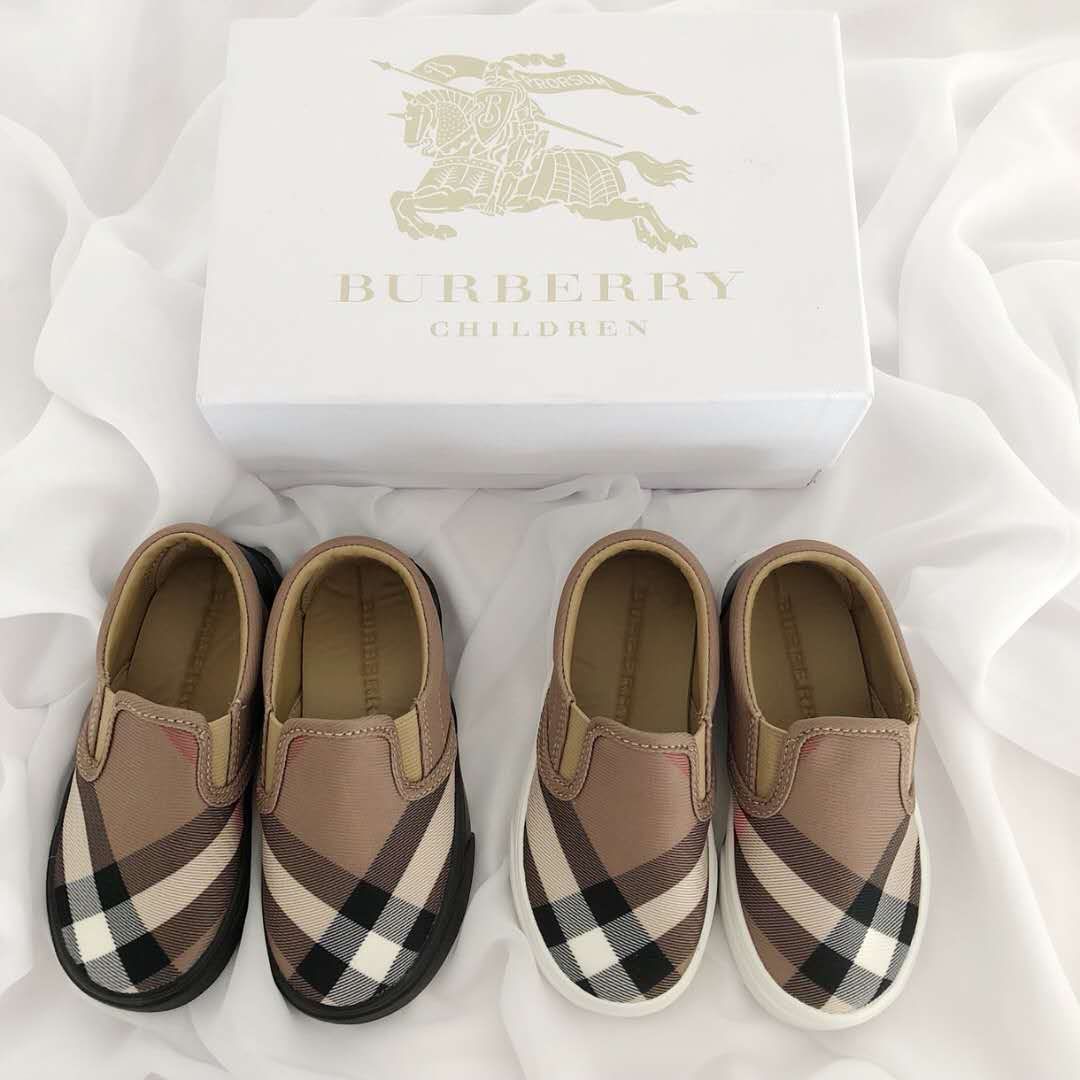 infant burberry shoes