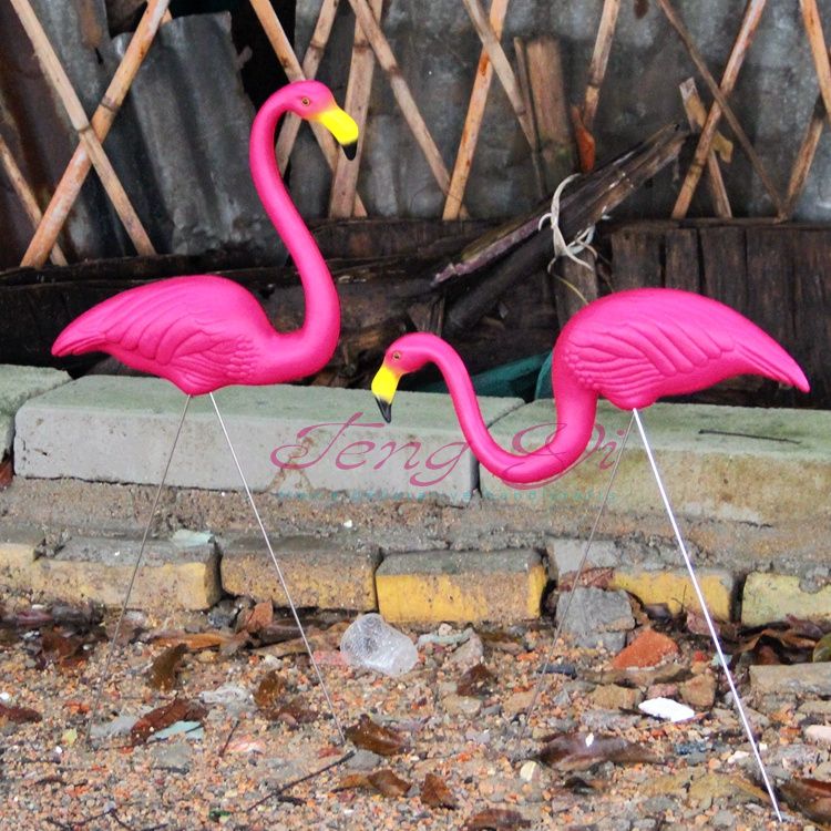 2020 New Design Pink Plastic Flamingos Garden Courtyard Lawn