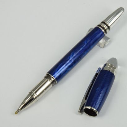 blauwe roller balpen