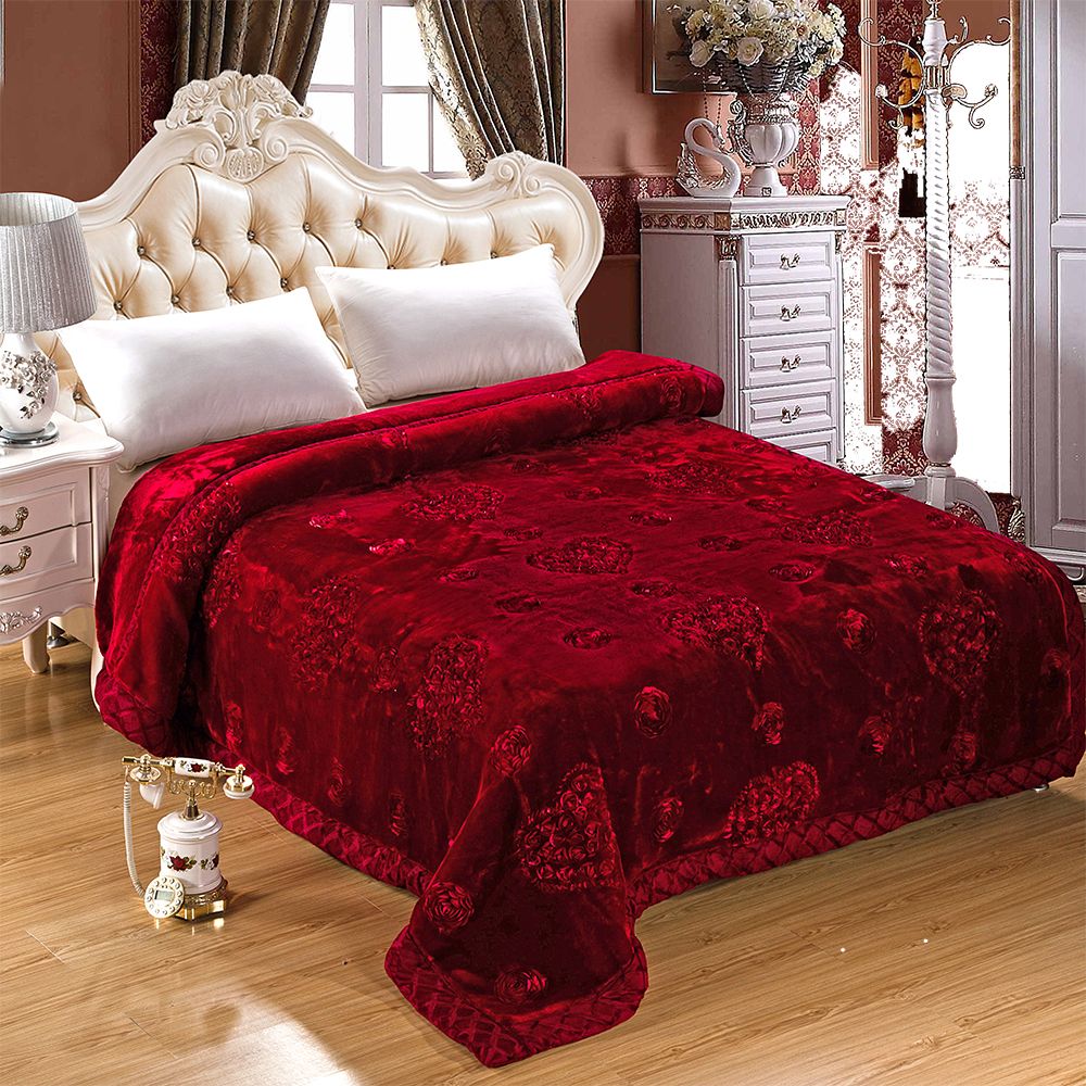 Wholesale Wedding Decoration Blanket Embroidered Home Textile Bedding Winter Thick Fluffy Fat Quilt Comforter Fur Mink Blankets On The Bed From Raymonu