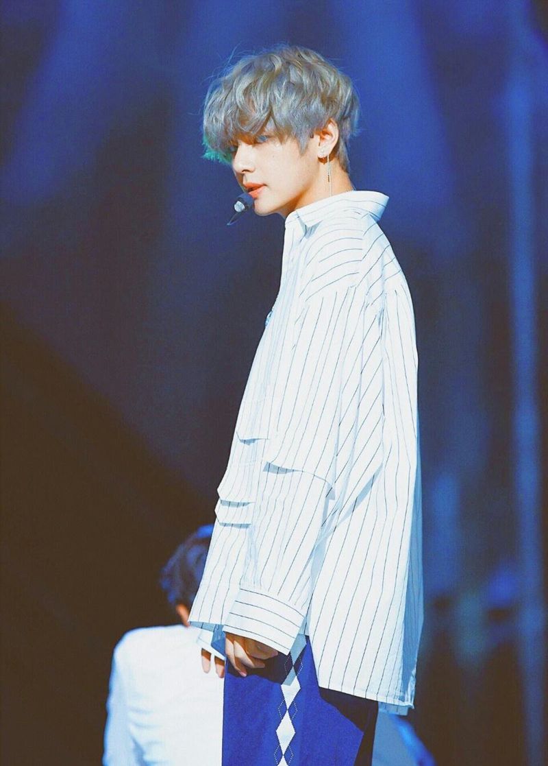 2019 Bts V Same Unisex Fashion Striped Blouse Cool Sweatshirt Harajuku Style Pocket Striped Lightweight Shirts Well Designed From Zakifashion 7723