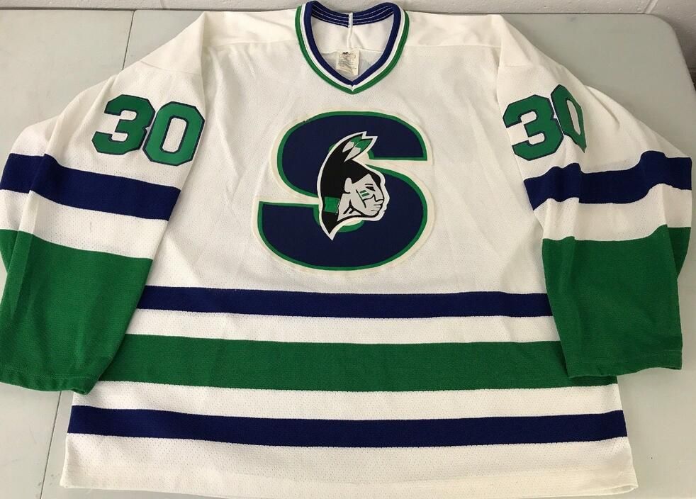 snoop dogg hockey jersey