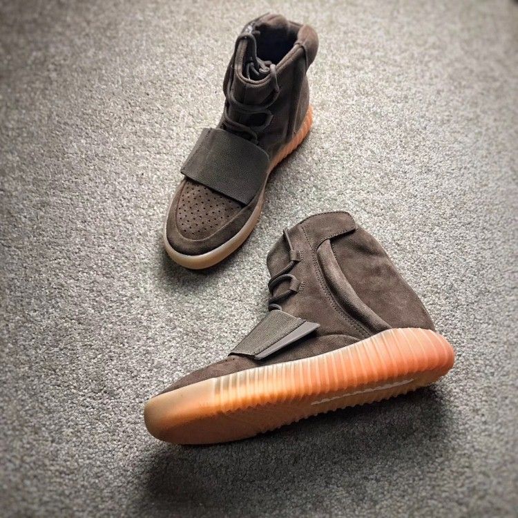750 Kanye West BY2456 Marrón Claro Hombres Chocolate Mujer Marca De Lujo  Zapatos De Moda Zapatillas De Deporte Zapato Original Por Pickyoursneaker,  88,06 € | Es.Dhgate.Com