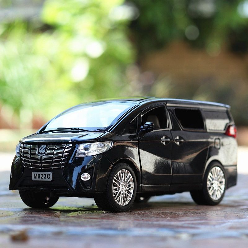 toyota alphard diecast