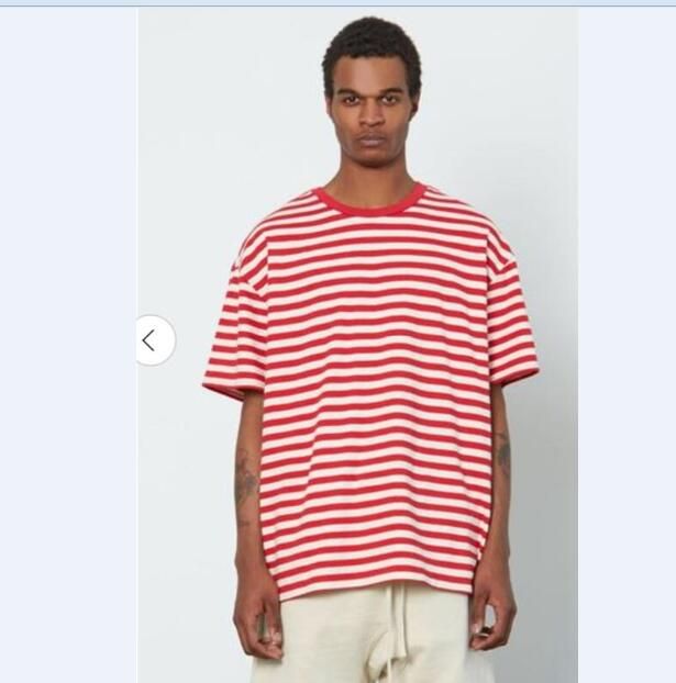 red t shirt outfit mens