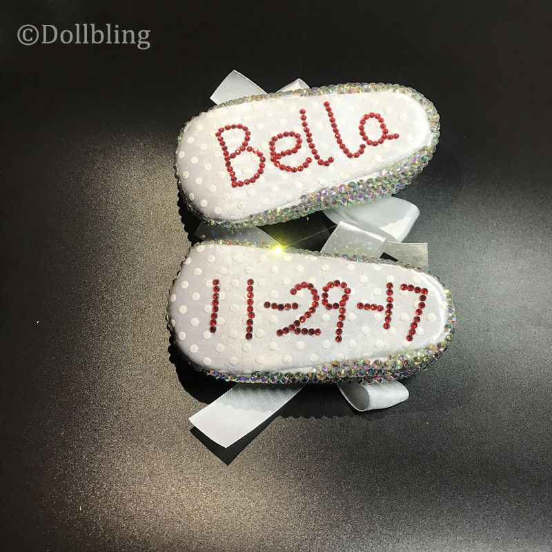 name date baby shoes