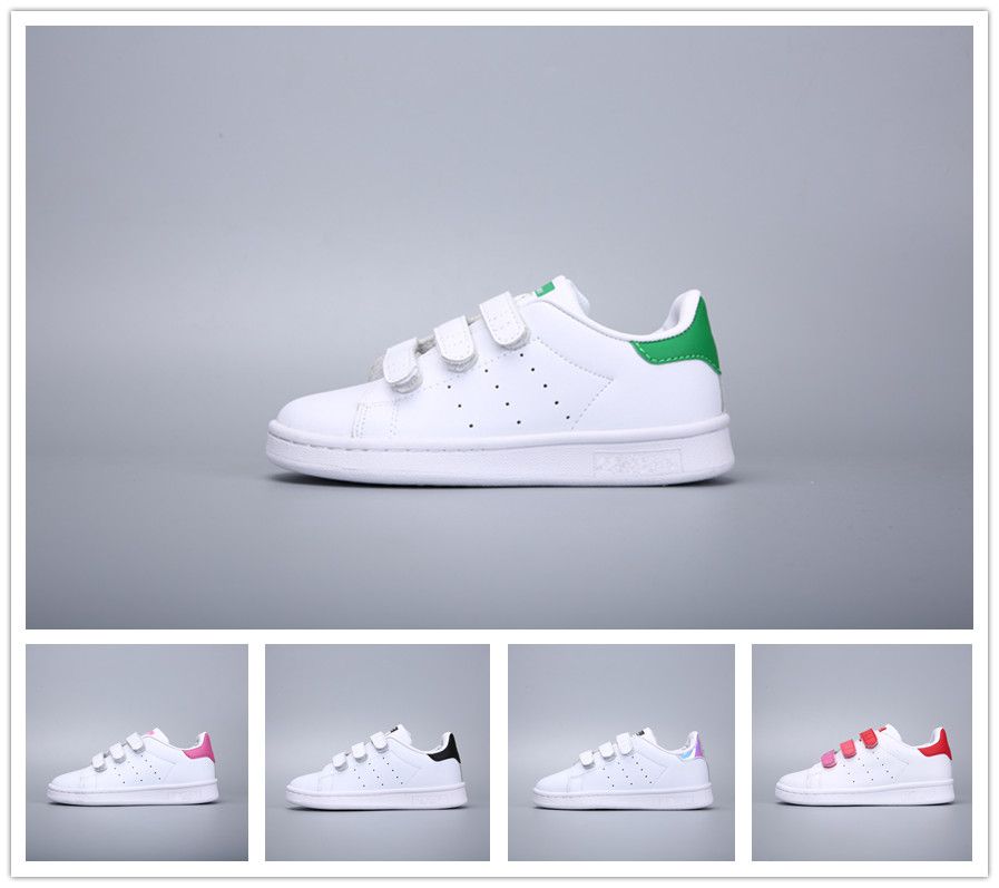 immagini di scarpe superstar